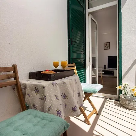 Bura2 , With Private Parking In The Garage