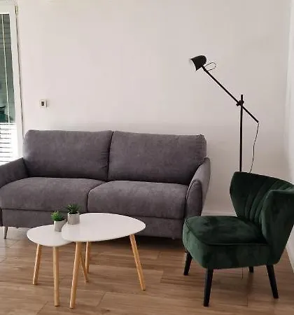 Apartamento Bura2 , With Private Parking In The Garage Split