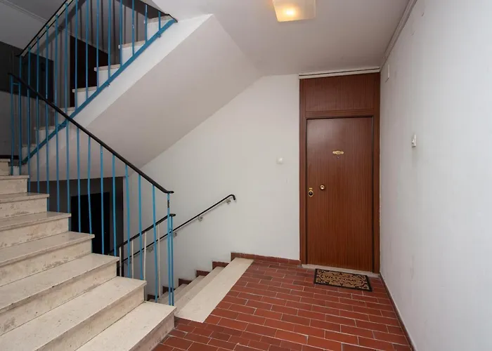 Bura2 , With Private Parking In The Garage *